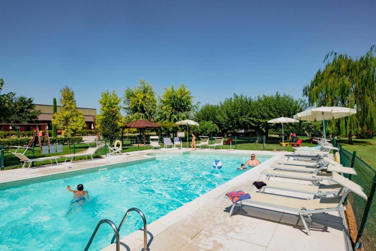Agriturismo Il Melograno Виллафранка-ди-Верона Экстерьер фото